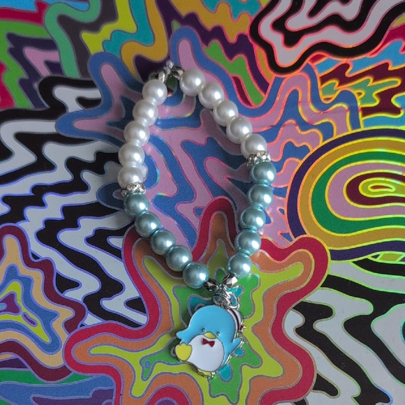 Accessories - Tuxedo Sam Pearl and Blue Penguin Bracelet